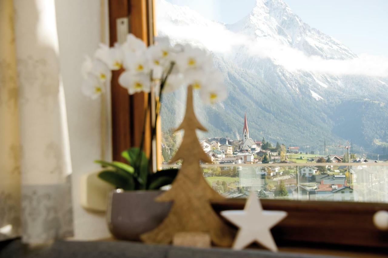 Pension Angelika Pettneu am Arlberg Exteriör bild